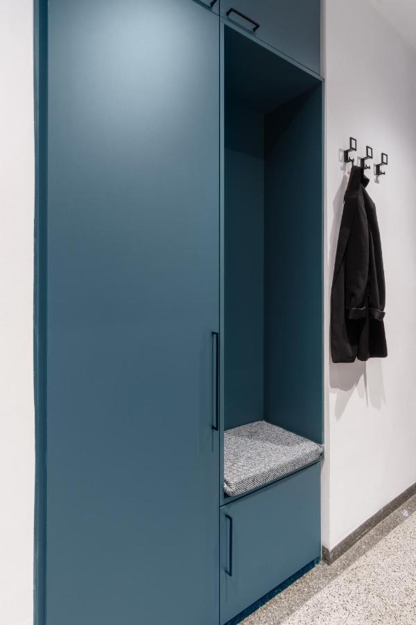 Appartement Days - Designer W Fold-up Bed - Trendy Neighborhood Prague